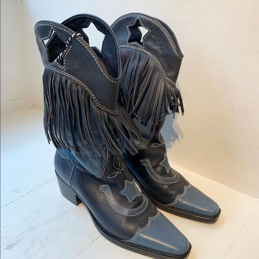 NOT FOR SALE!! Iso Ganni boots and lucky brand bag